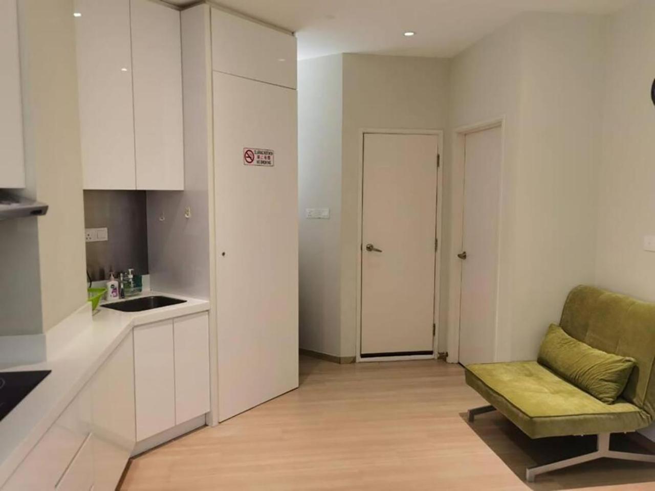 The Regency Luxury Suite -Gurney Strait Quay Tanjung Tokong Esterno foto